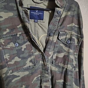 American Eagle Outfitters Men's Green Camouflage Field Jacket